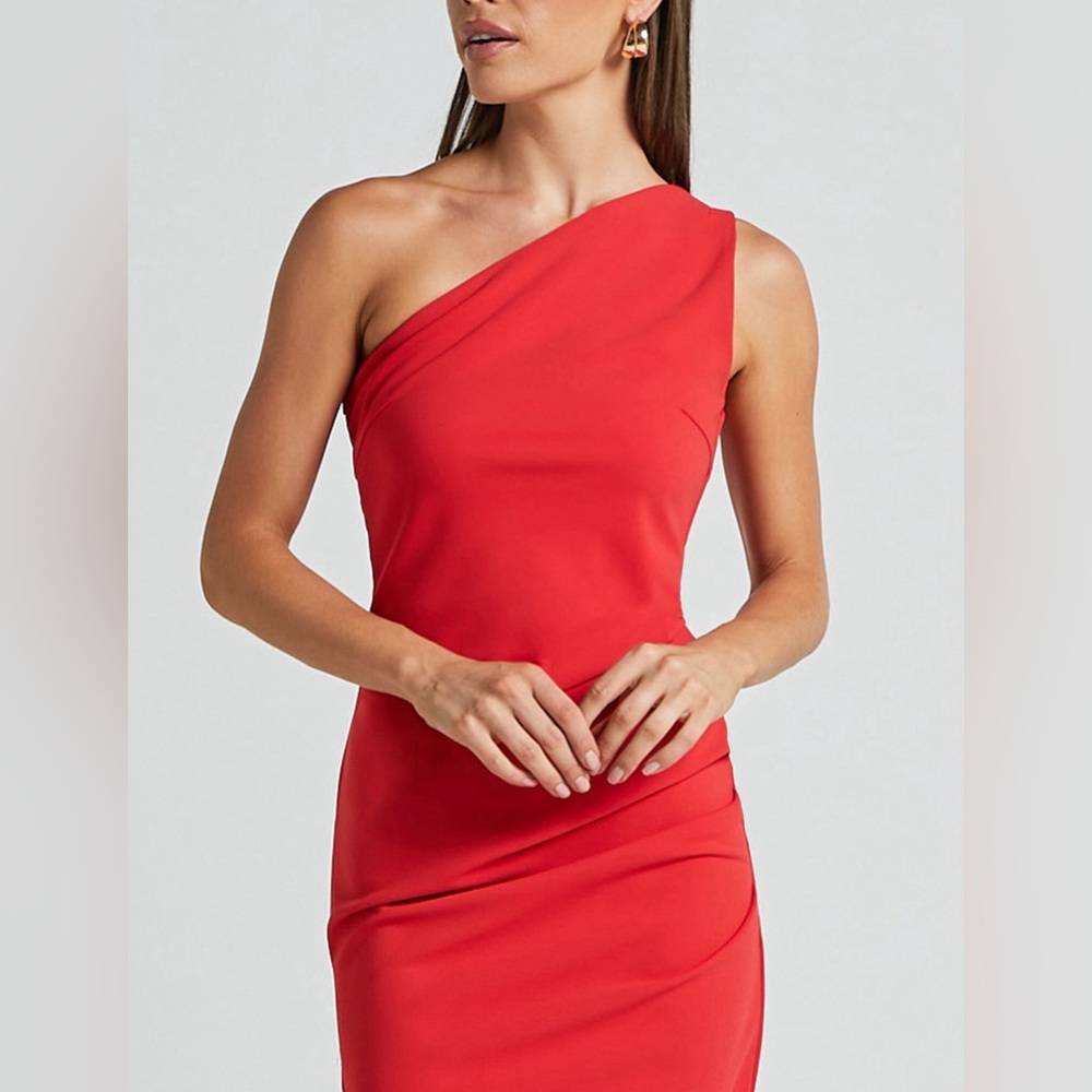 MONETTE MIDI DRESS - ONE SHOULDER STRAIGHT DRESS IN ORANGE RED